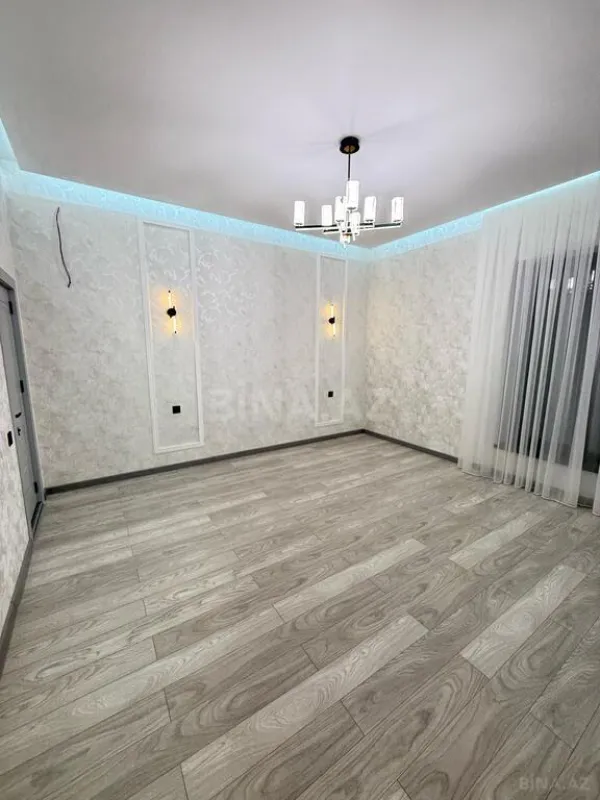 Satılır 4 otaqlı həyət evi 160 m²