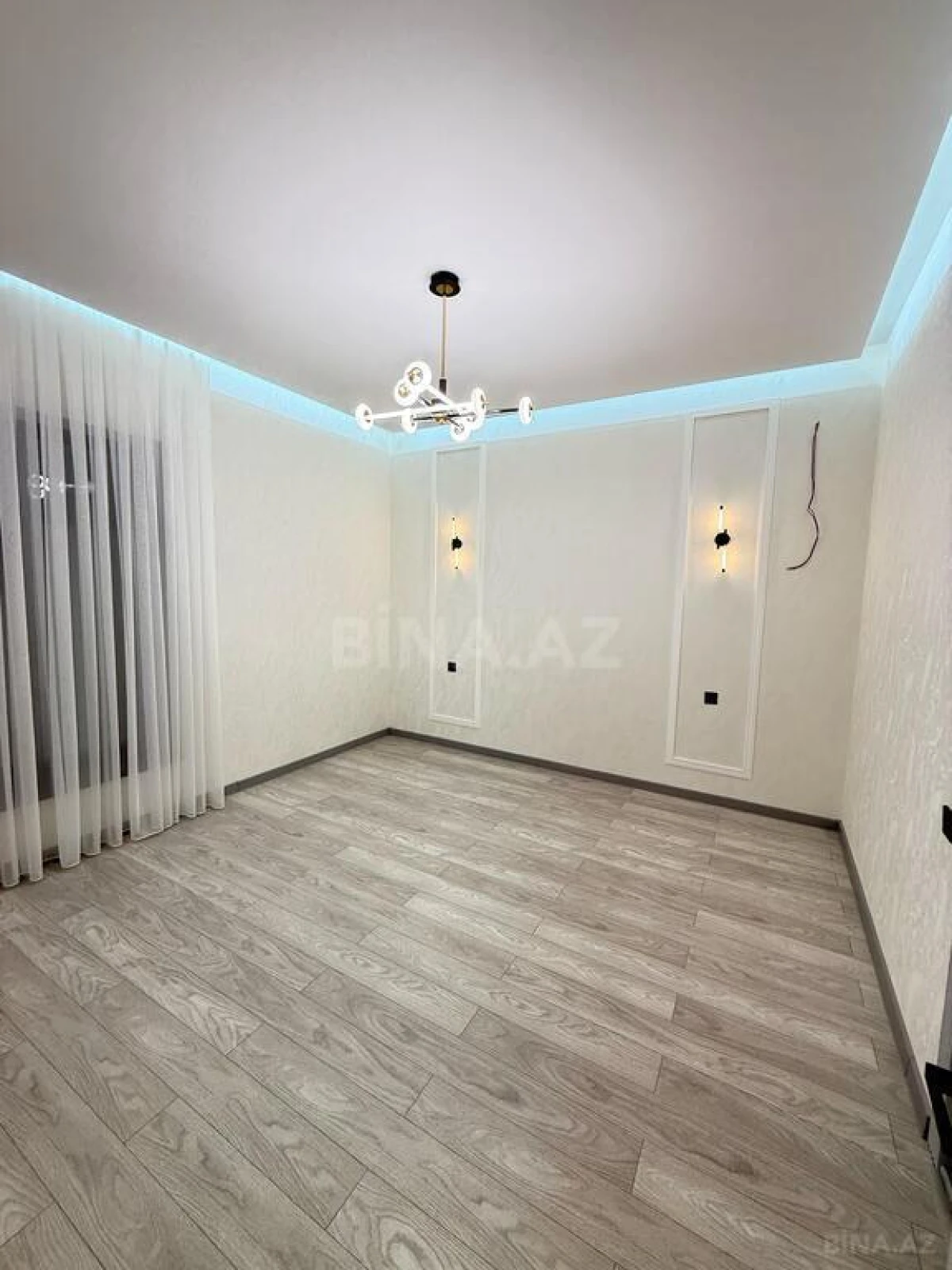 Satılır 4 otaqlı həyət evi 160 m²