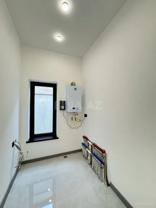 Satılır 4 otaqlı həyət evi 160 m²