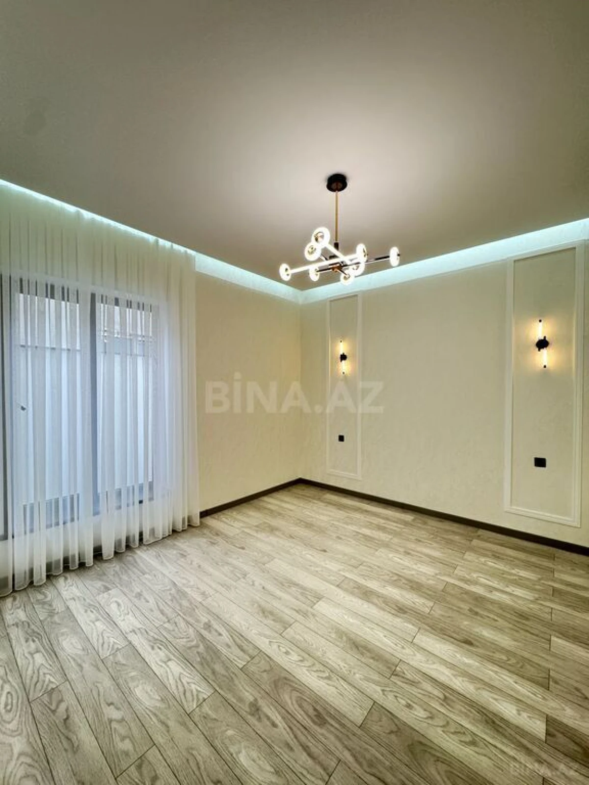 Satılır 4 otaqlı həyət evi 160 m²