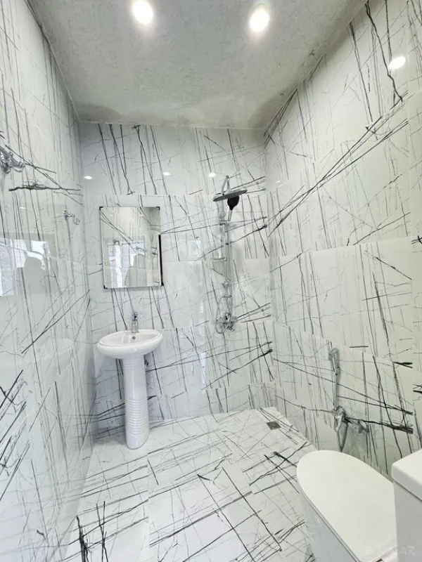 Satılır 4 otaqlı həyət evi 190 m²