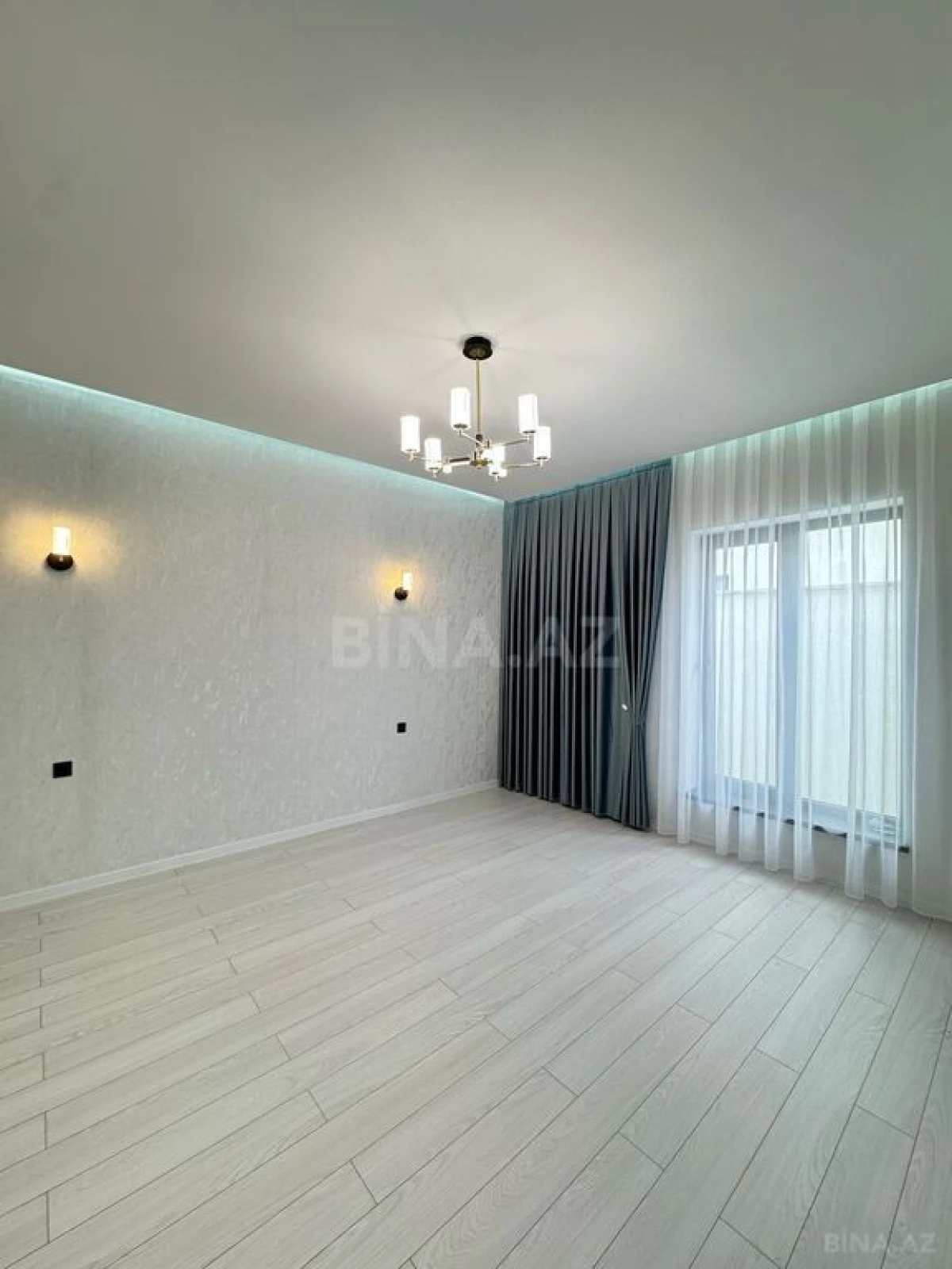 Satılır 4 otaqlı həyət evi 190 m²