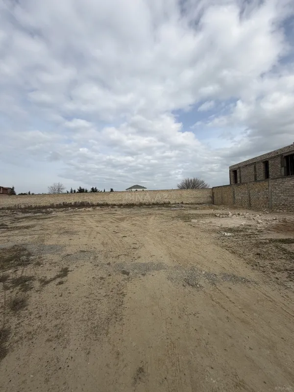 Satılır torpaq sahəsi 10 m²