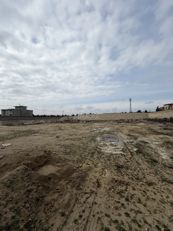 Satılır torpaq sahəsi 10 m²