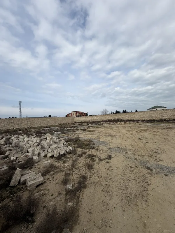 Satılır torpaq sahəsi 10 m²