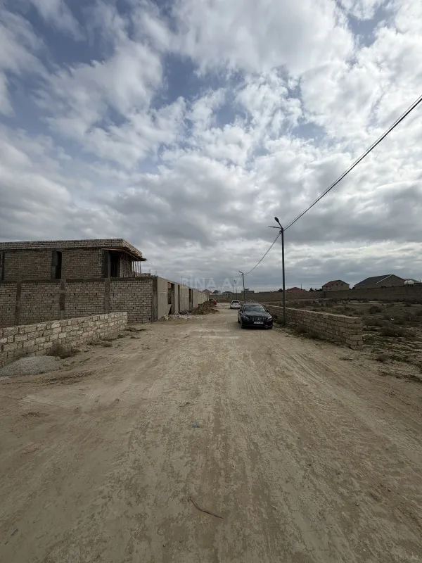 Satılır torpaq sahəsi 10 m²