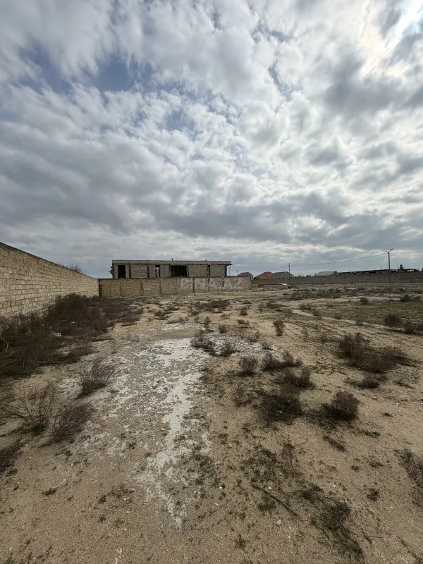 Satılır torpaq sahəsi 10 m²