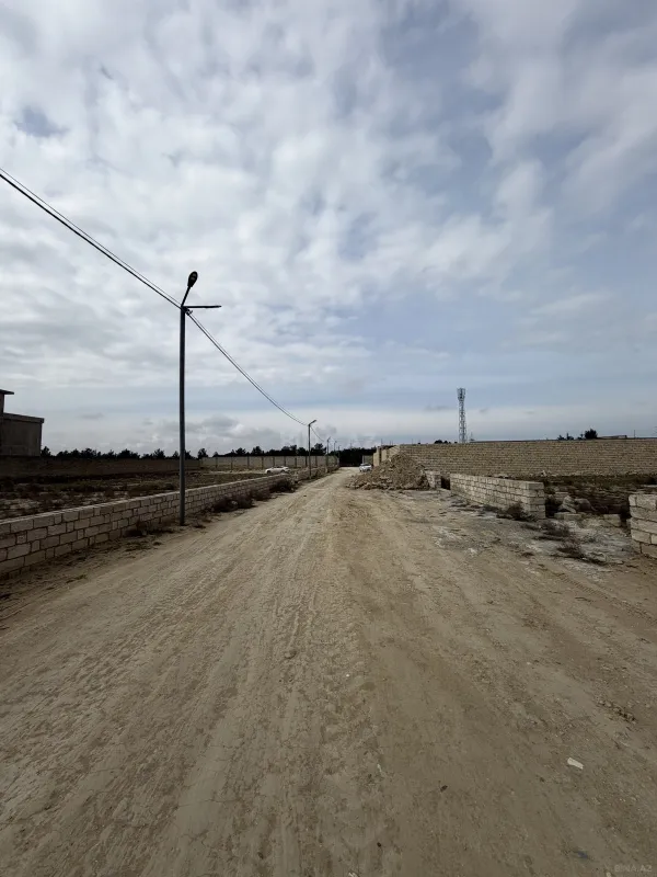 Satılır torpaq sahəsi 10 m²