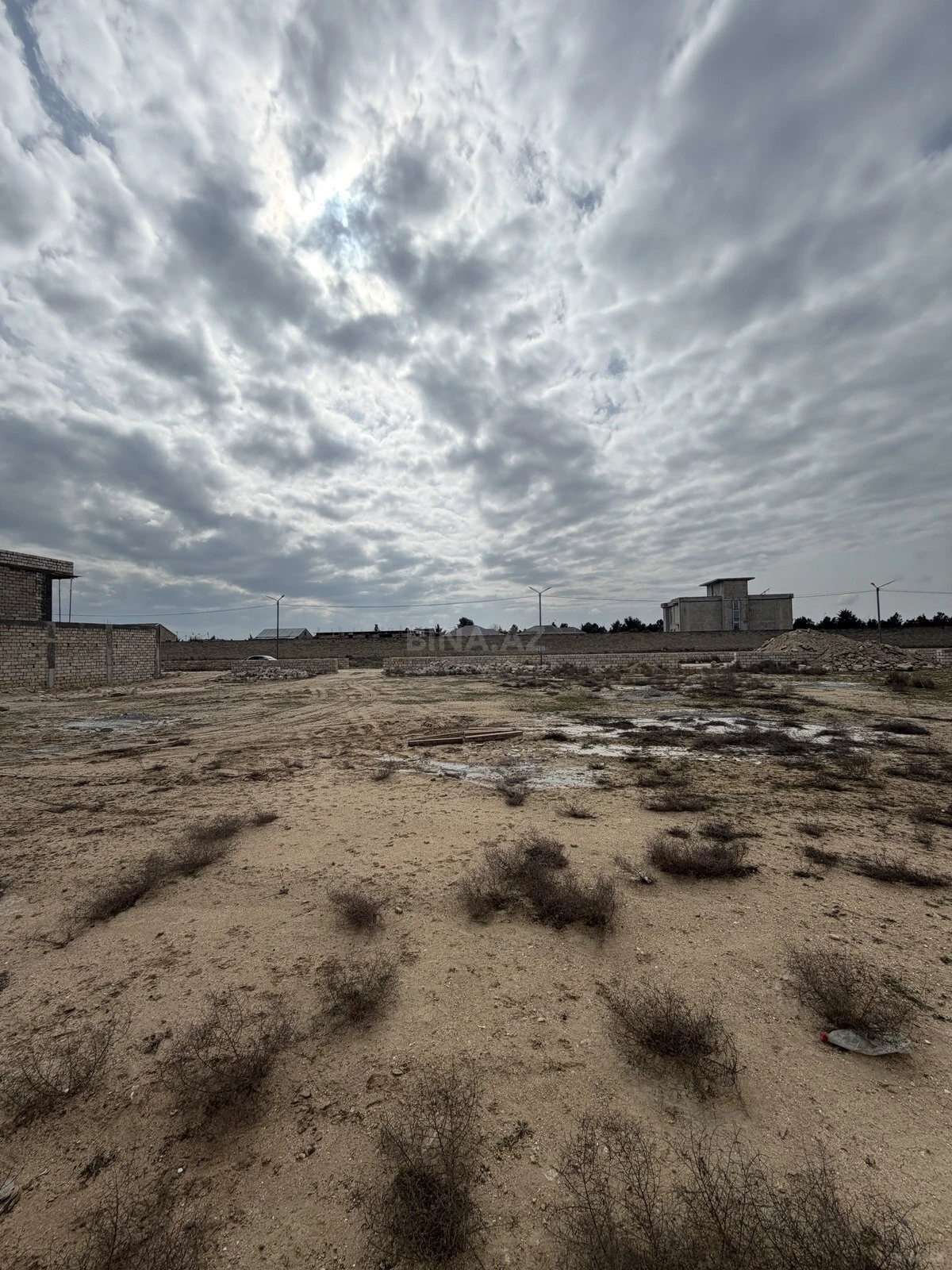 Satılır torpaq sahəsi 10 m²