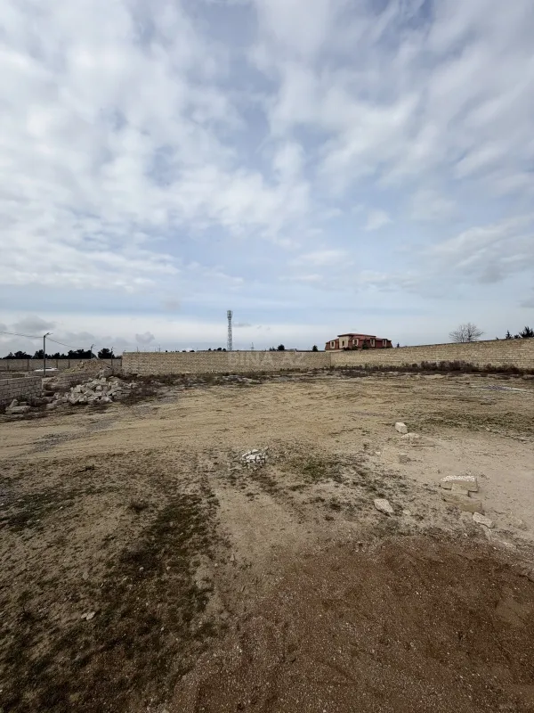 Satılır torpaq sahəsi 10 m²