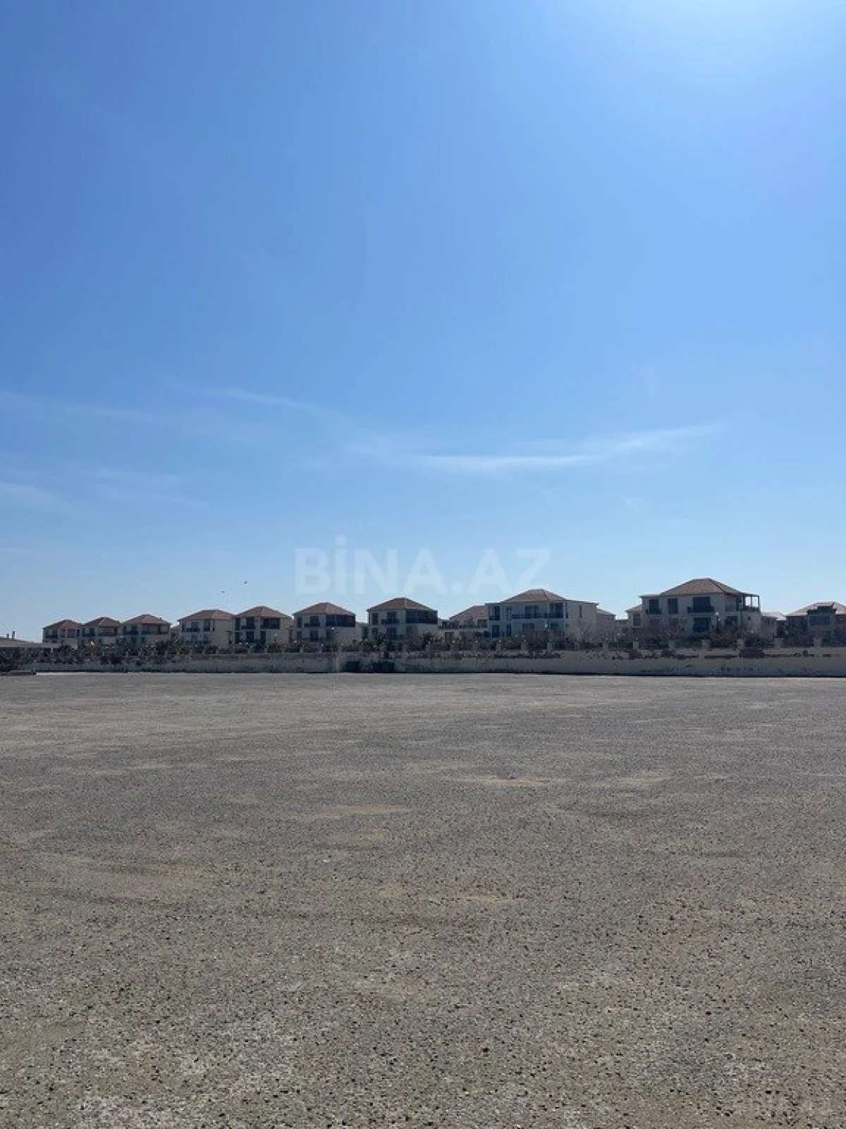 Satılır 3 otaqlı mənzil 115 m²