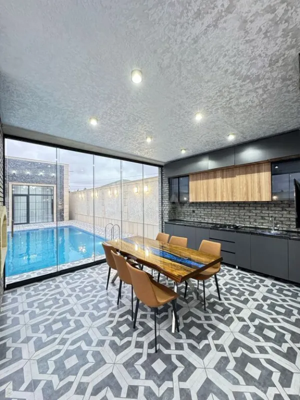 Satılır 4 otaqlı həyət evi 180 m²