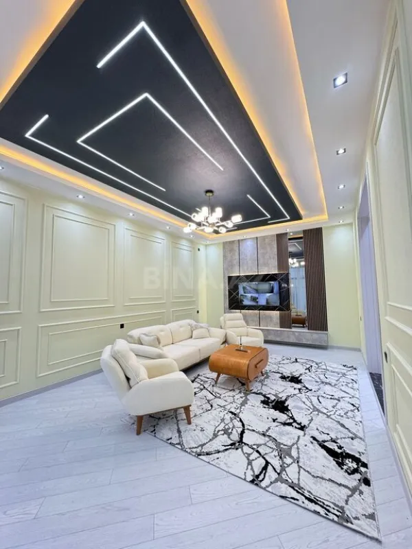 Satılır 4 otaqlı həyət evi 180 m²