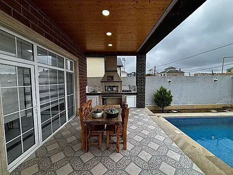 Satılır 4 otaqlı həyət evi 150 m²