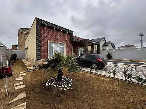 Satılır 4 otaqlı həyət evi 150 m²