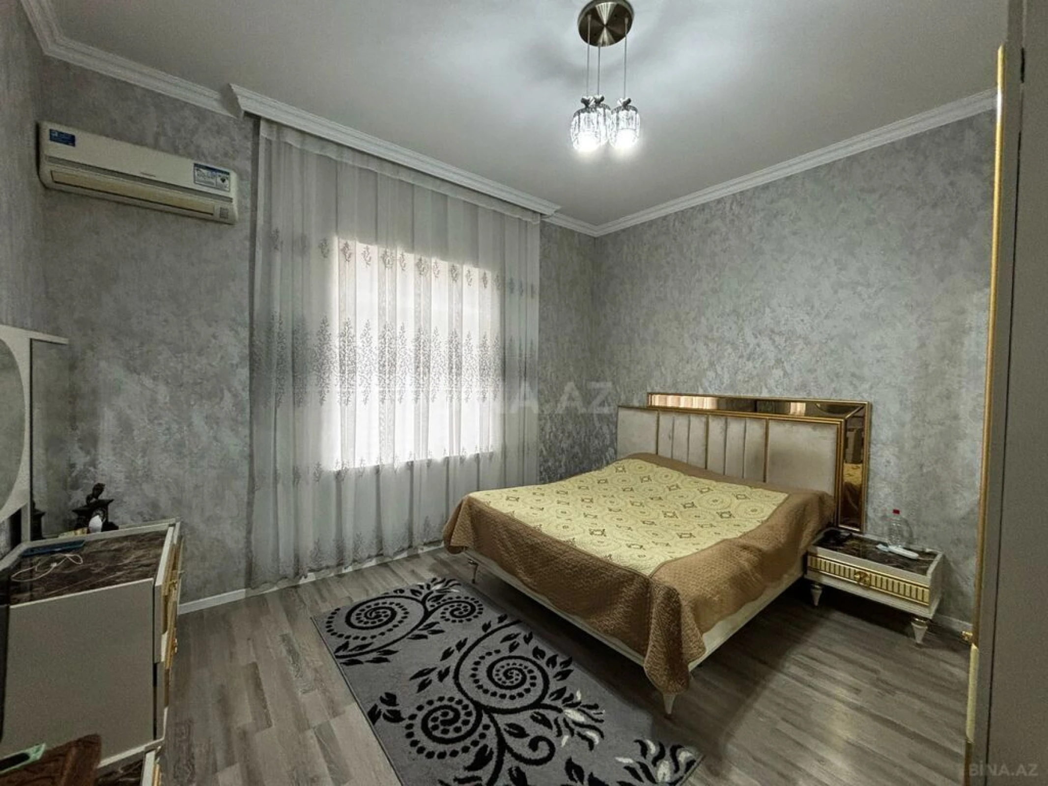 Satılır 4 otaqlı həyət evi 150 m²