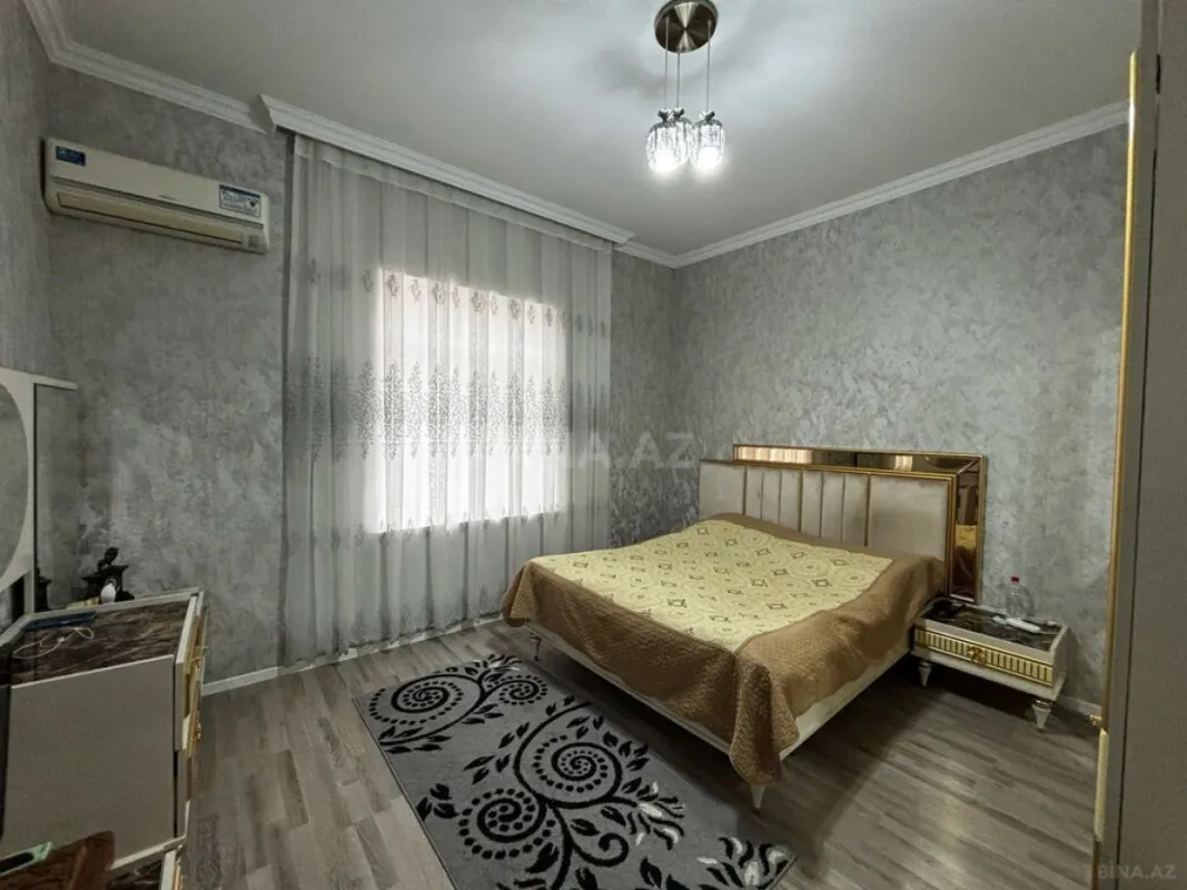 Satılır 4 otaqlı həyət evi 150 m²