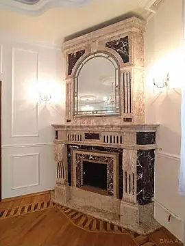 Satılır 8 otaqlı həyət evi 650 m²