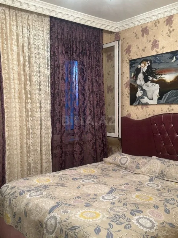 Satılır 3 otaqlı mənzil 82 m²