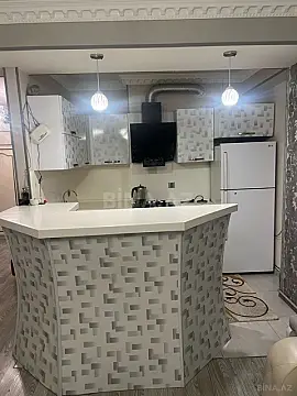 Satılır 3 otaqlı mənzil 82 m²