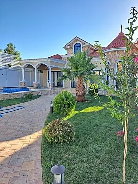 Satılır 4 otaqlı həyət evi 160 m²