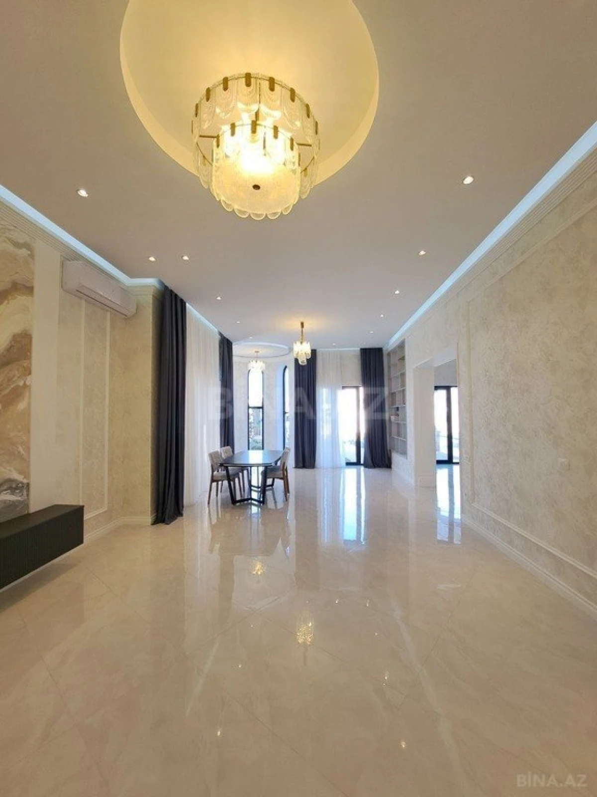 Satılır 4 otaqlı həyət evi 160 m²