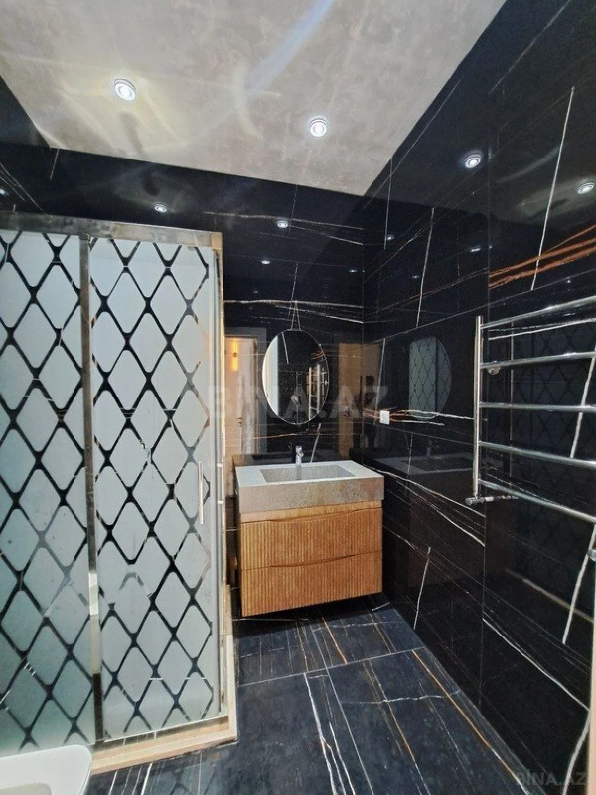 Satılır 4 otaqlı həyət evi 160 m²