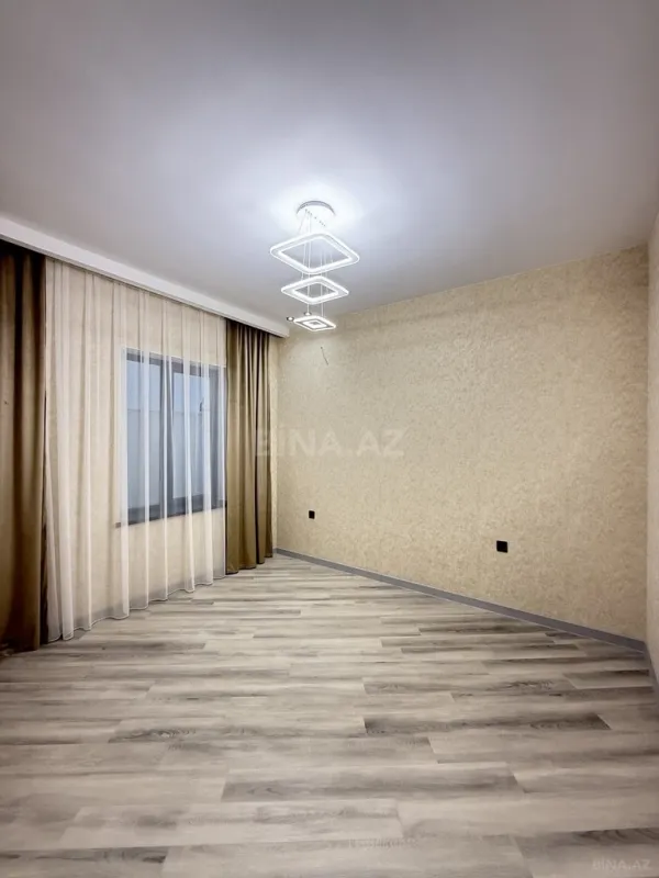 Satılır 4 otaqlı həyət evi 145 m²