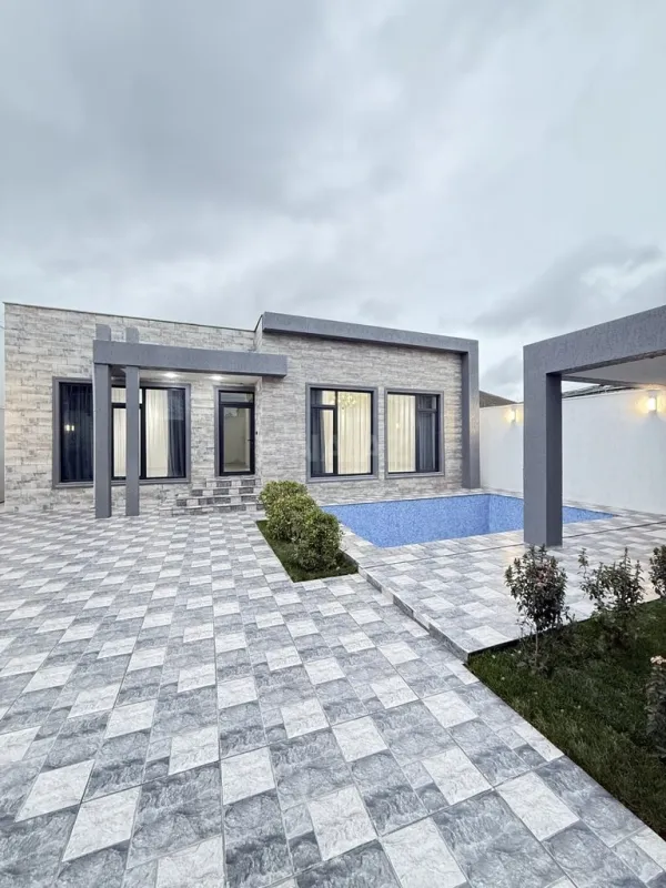 Satılır 4 otaqlı həyət evi 145 m²
