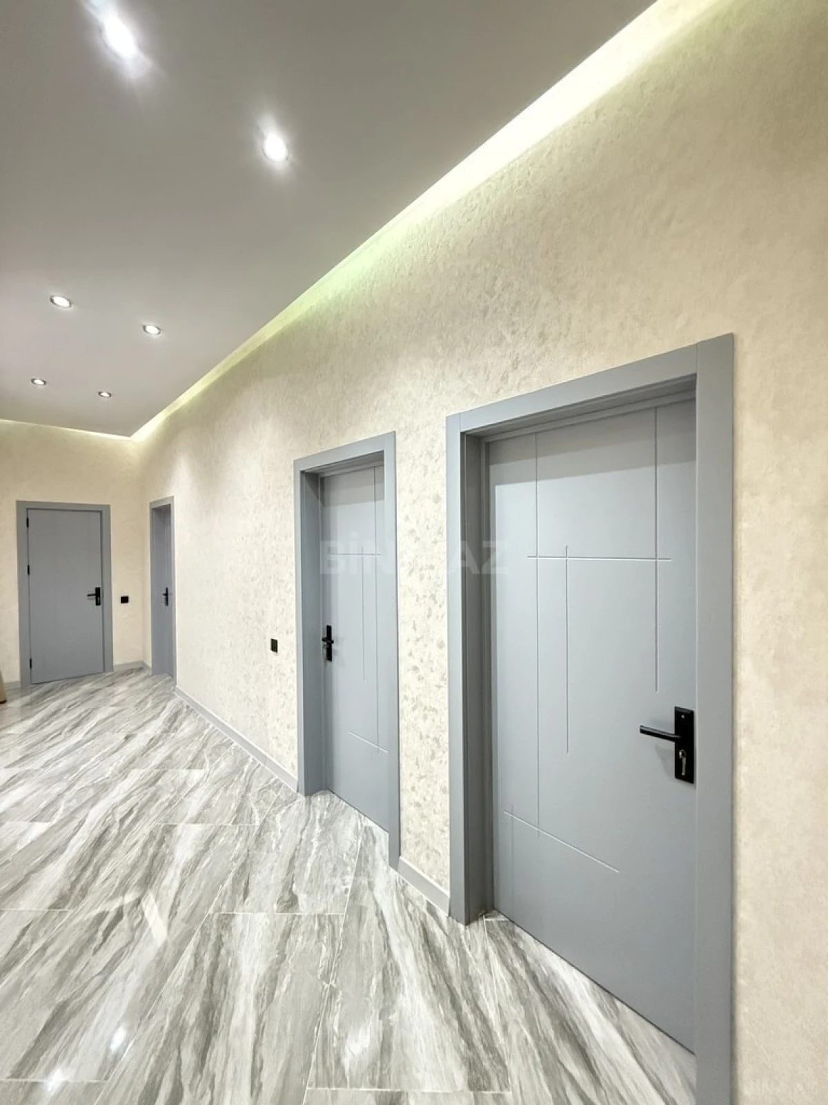 Satılır 4 otaqlı həyət evi 145 m²