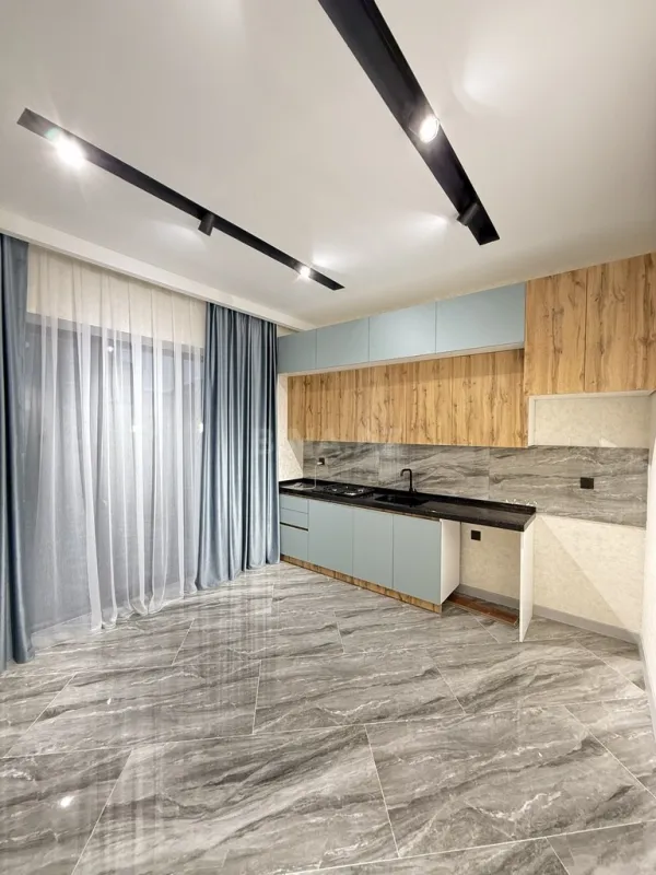 Satılır 4 otaqlı həyət evi 145 m²