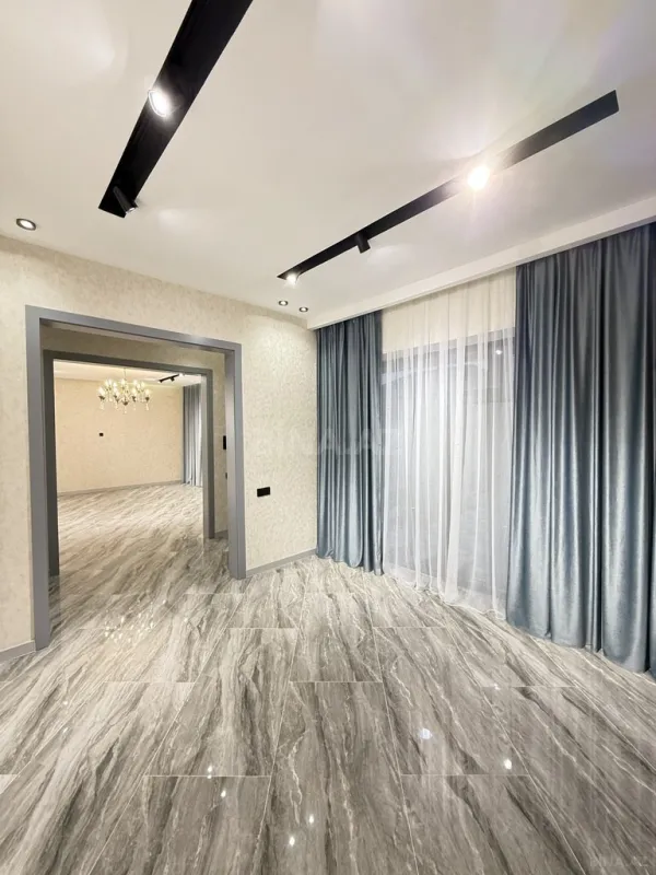 Satılır 4 otaqlı həyət evi 145 m²
