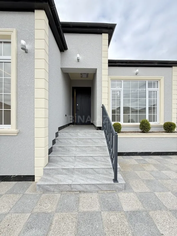 Satılır 4 otaqlı həyət evi 145 m²