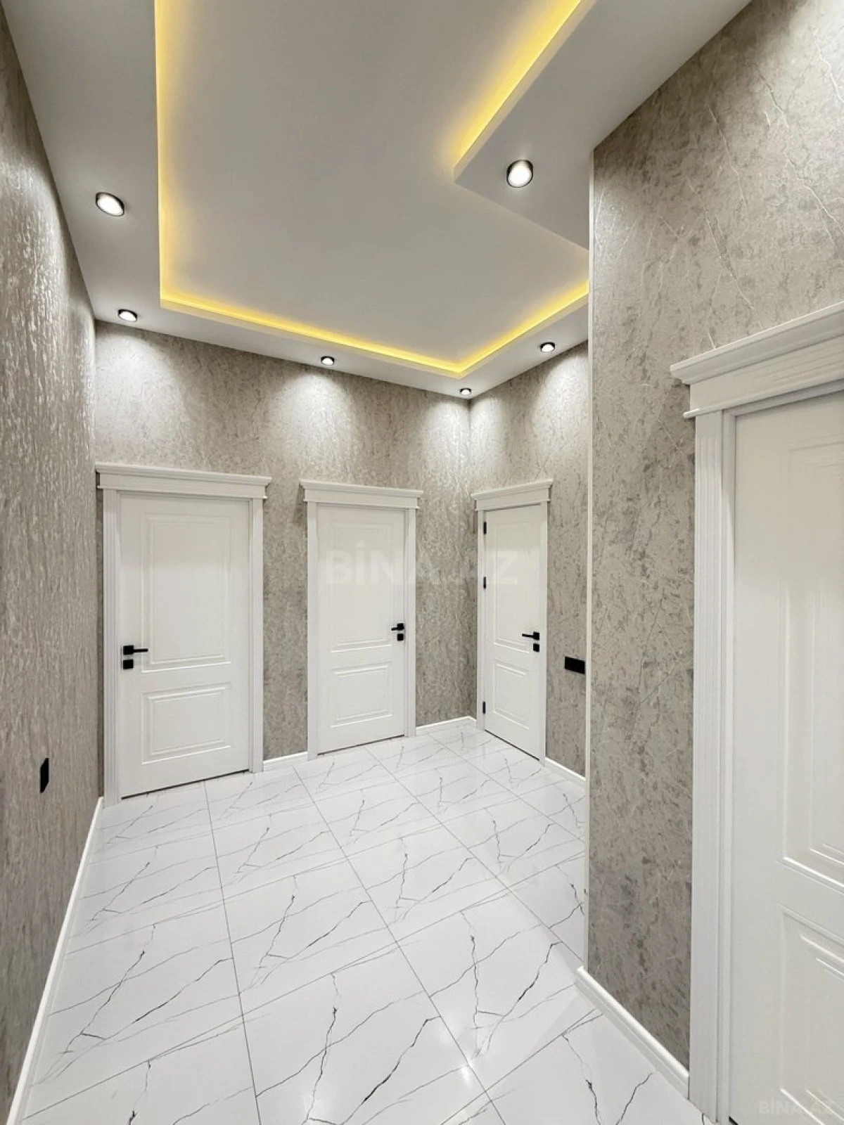 Satılır 4 otaqlı həyət evi 145 m²