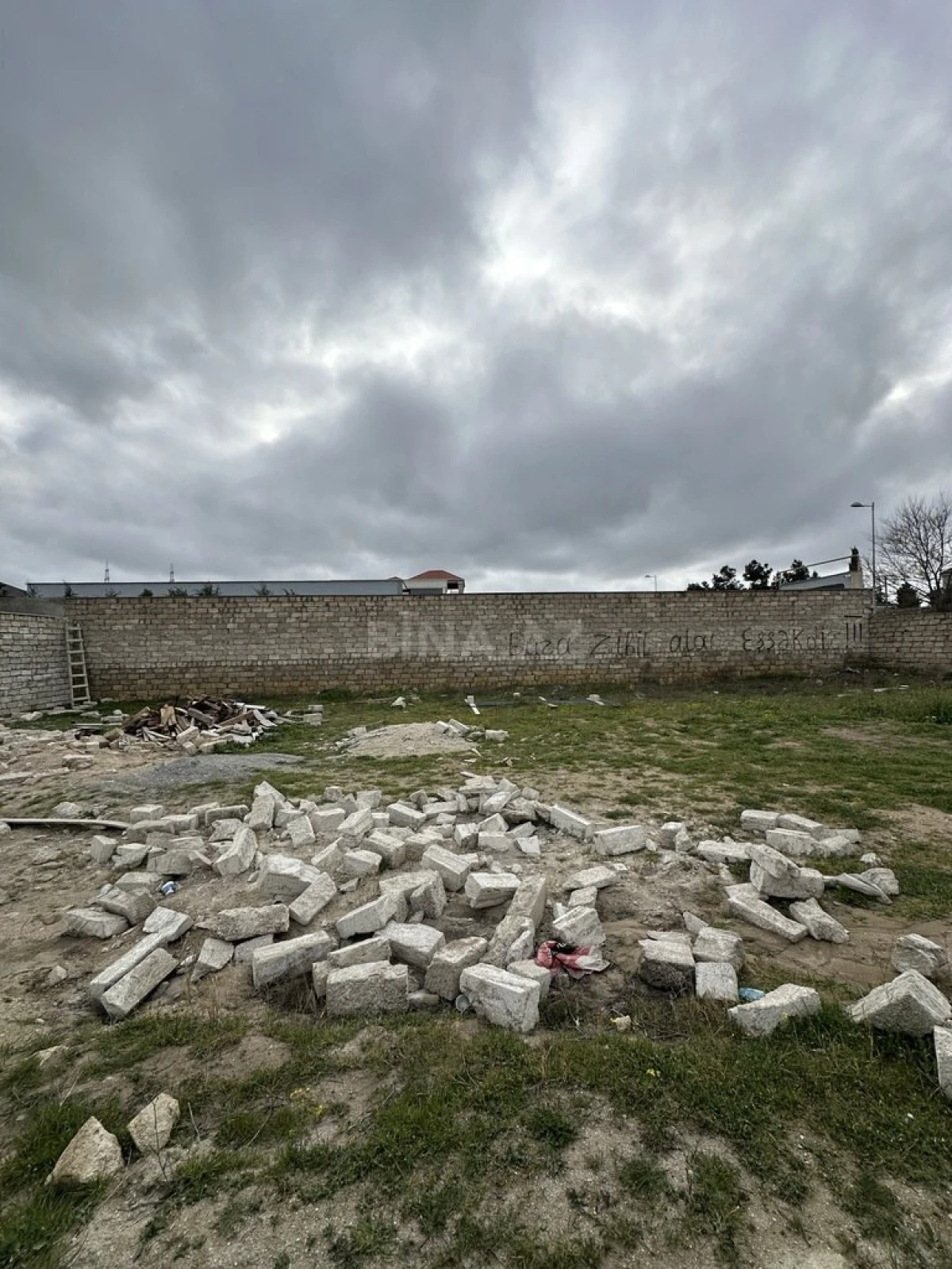 Satılır torpaq sahəsi 6 m²