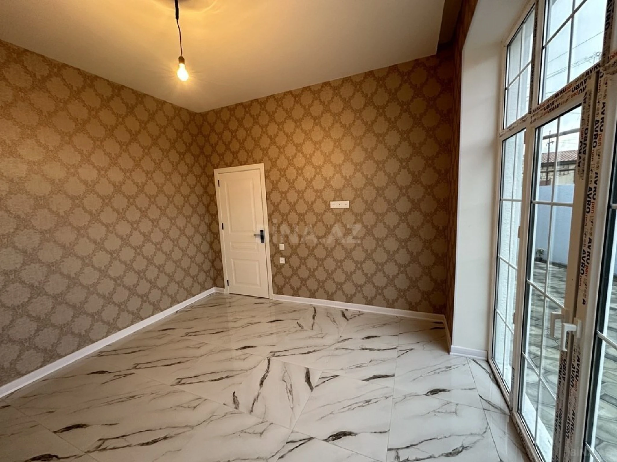 Satılır 3 otaqlı həyət evi 100 m²