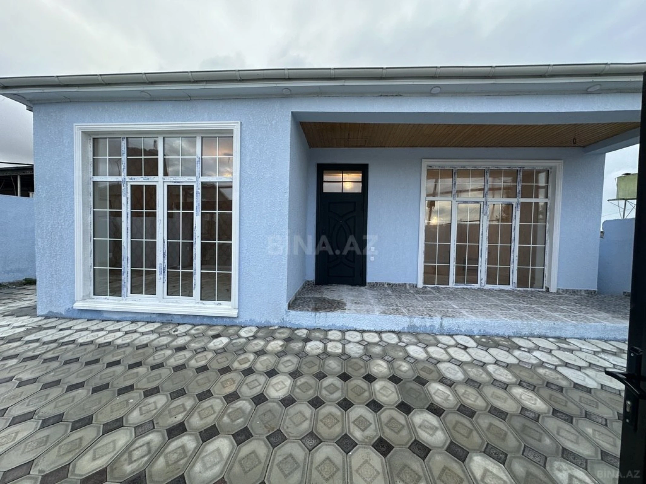 Satılır 3 otaqlı həyət evi 100 m²