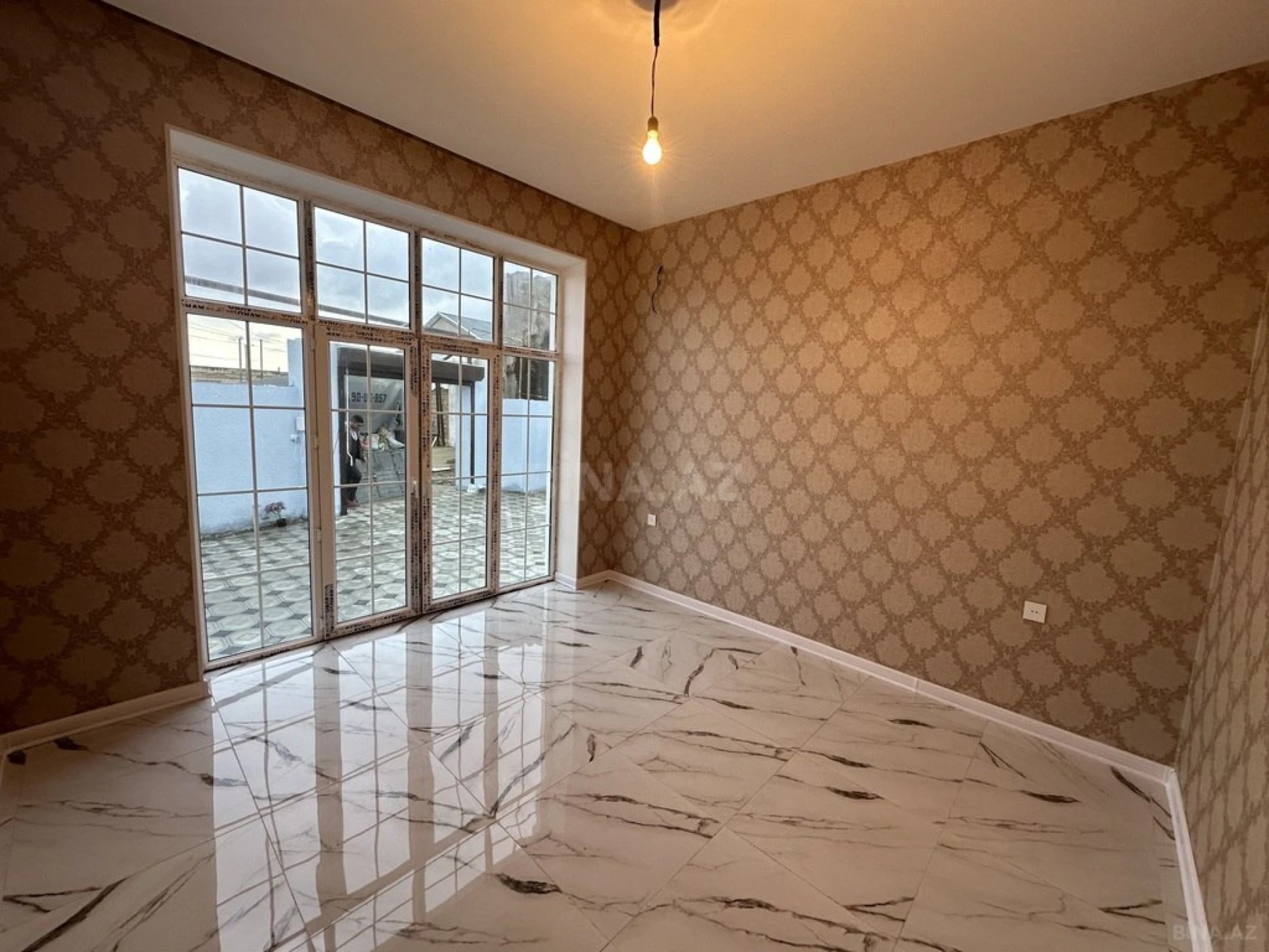 Satılır 3 otaqlı həyət evi 100 m²