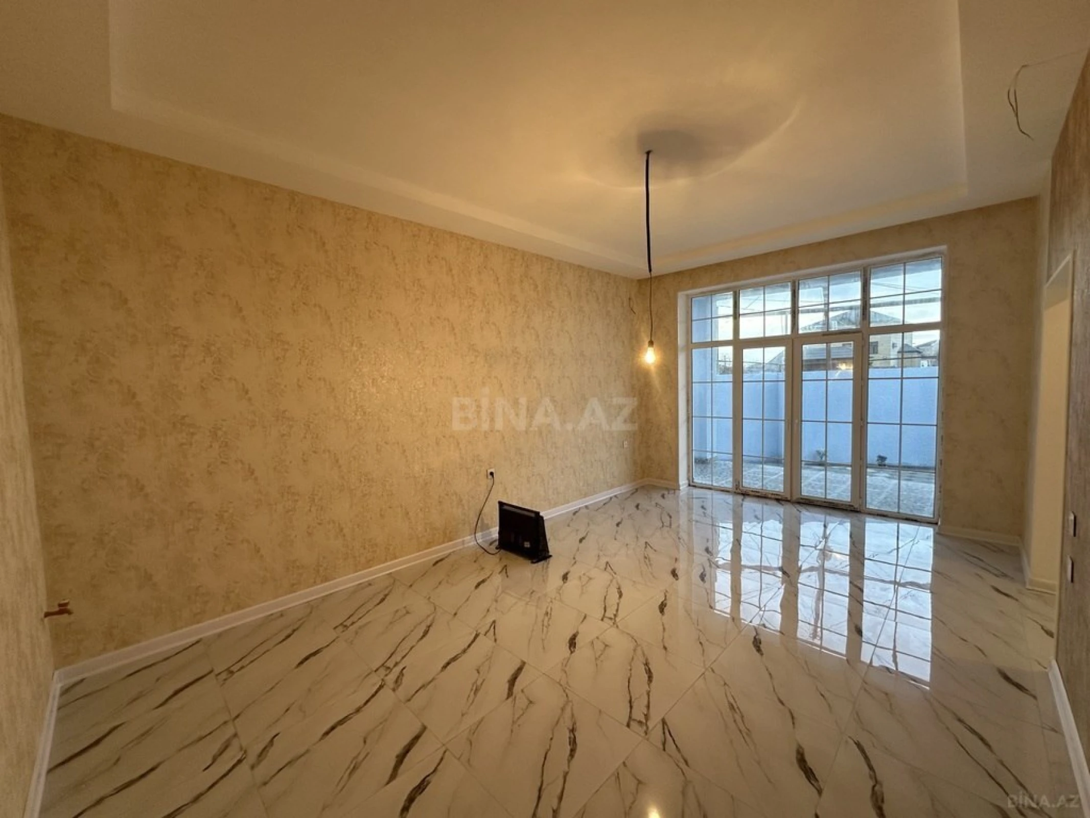 Satılır 3 otaqlı həyət evi 100 m²