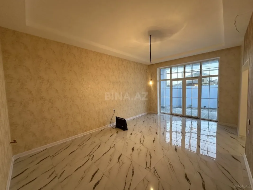 Satılır 3 otaqlı həyət evi 100 m²