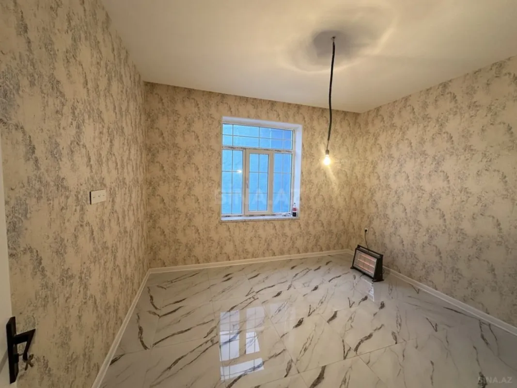 Satılır 3 otaqlı həyət evi 100 m²