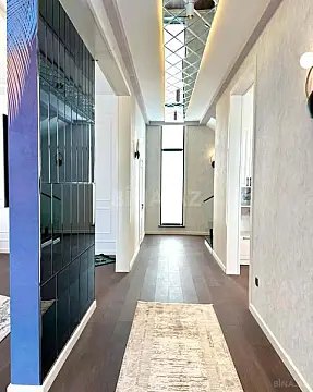 Satılır 4 otaqlı həyət evi 200 m²