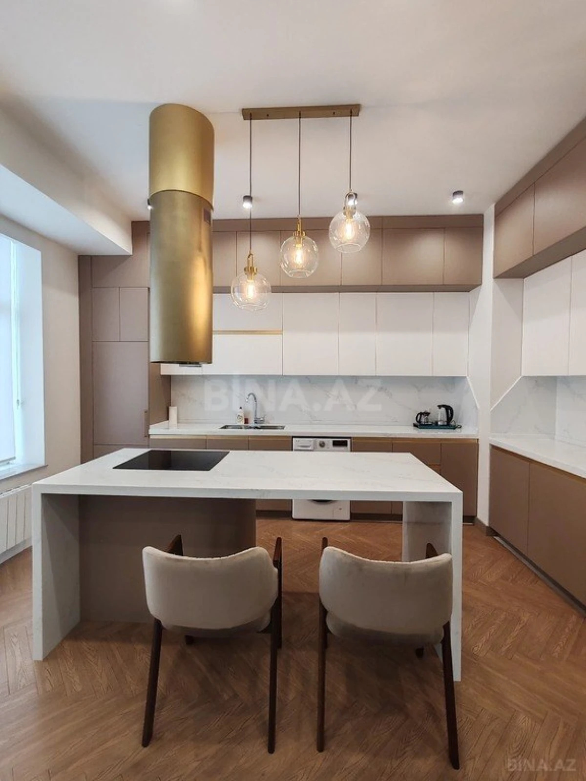 Kirayə verilir 3 otaqlı mənzil 120 m²