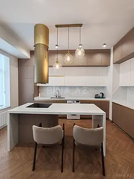 Kirayə verilir 3 otaqlı mənzil 120 m²