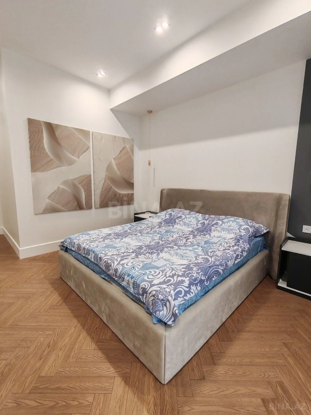 Kirayə verilir 3 otaqlı mənzil 120 m²