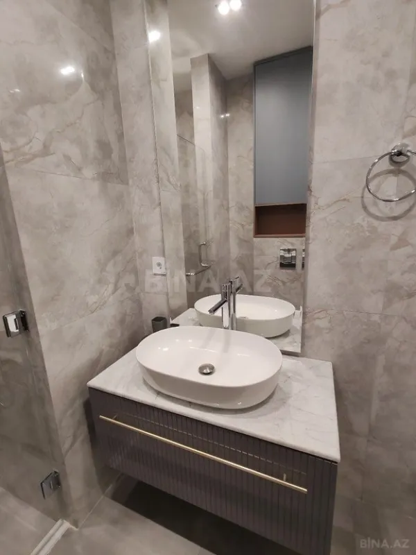 Kirayə verilir 3 otaqlı mənzil 120 m²