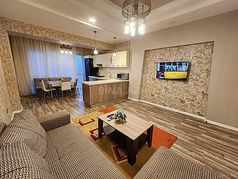 Satılır 3 otaqlı mənzil 118 m² — Bakı, Xətai 3 otaq 118.00 m²