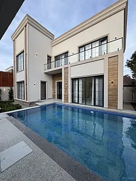 Satılır 6 otaqlı həyət evi 400 m²