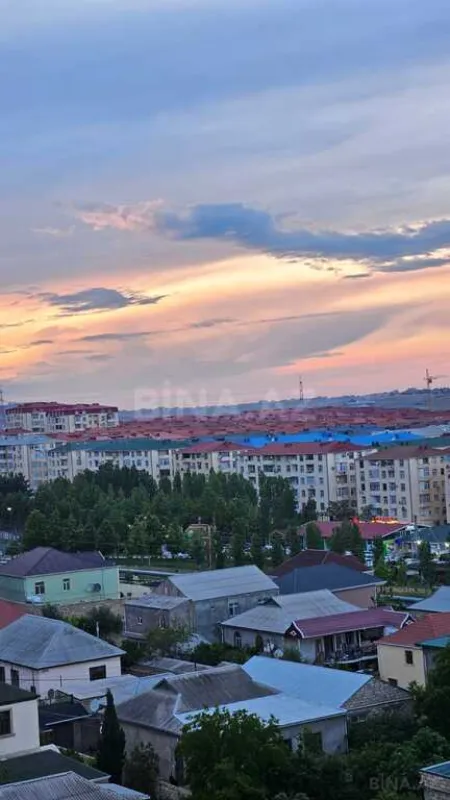 Satılır 2 otaqlı mənzil 83 m²