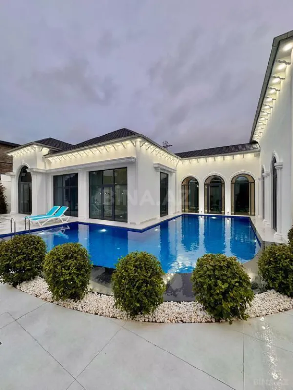 Satılır 5 otaqlı həyət evi 280 m²